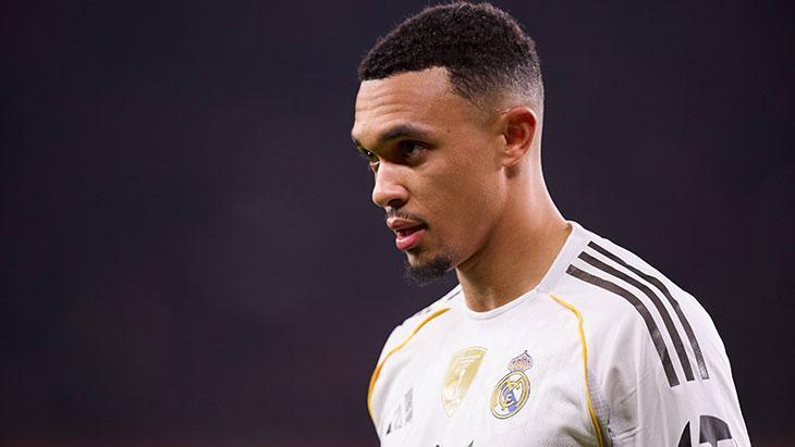 ALONSO SAĞ BEKTE VALVERDEYİ KULLANACAK