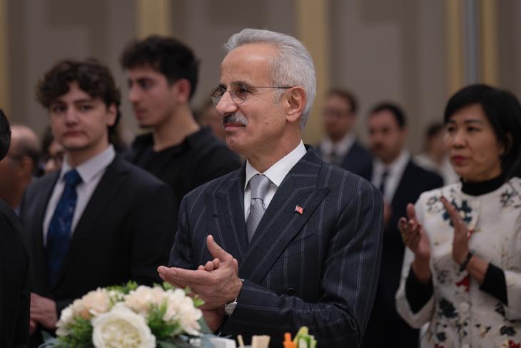 Bakan Uraloğlu, Tayland Krallığı Milli Günü Resepsiyonuna katıldı