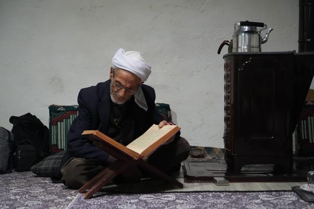 86 yaşında, 50 yıldır sadece iki şey tüketiyor: Nasıl yaşıyor anlamıyoruz