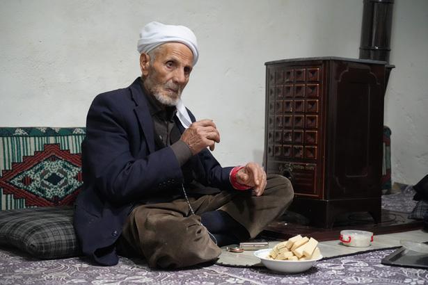 86 yaşında, 50 yıldır sadece iki şey tüketiyor: Nasıl yaşıyor anlamıyoruz