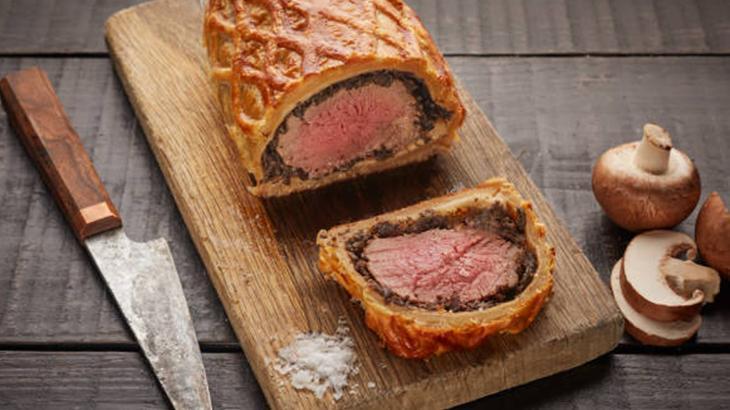 MASTERCHEF BEEF WELLİNGTON TARİFİ | MasterChef Beef Wellington nasıl yapılır, malzemeleri neler Adım adım Beef Wellington püf noktaları...