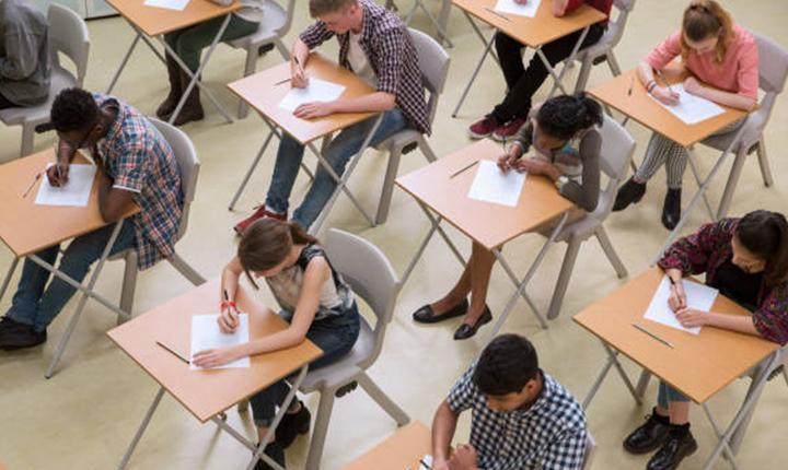 AÖF SORU KİTAPÇIKLARI VE CEVAP ANAHTARLARI YAYIMLANDI MI