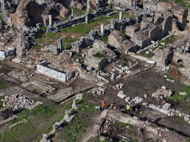 Efes’te antik Mısır sürprizi Binlerce yıllık sır ortaya çıktı Arkeologlar şaşkına döndü: Çok karakteristik