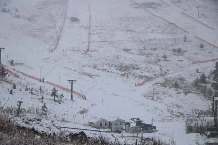 Uyarıların ardından kar kalınlığı 10 santimetreye ulaştı