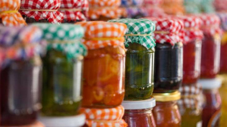 Buzdolabına cam kavanoz yasağı Bakteriyi coşturuyor, yiyecekleri mahveden termal şok