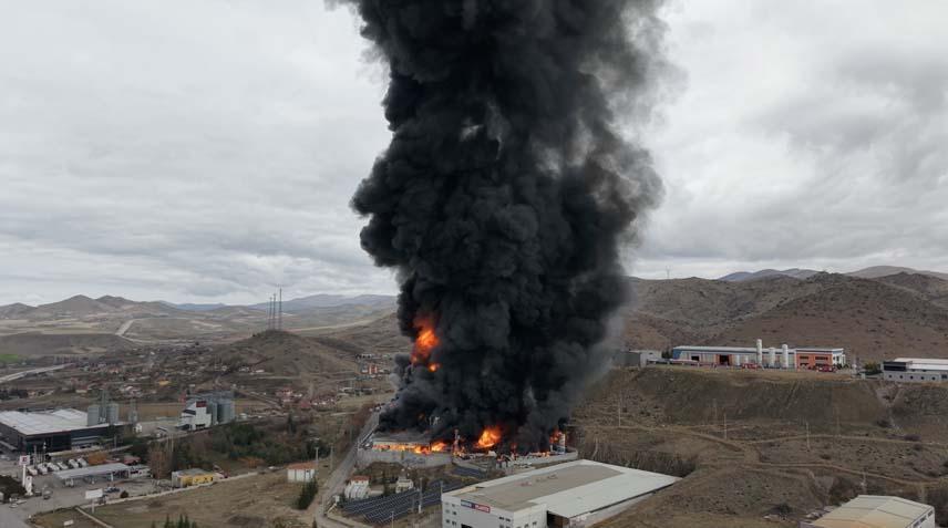 Yer: Kırıkkale Kimya fabrikasında büyük yangın