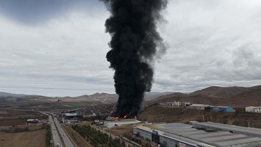 Yer: Kırıkkale Kimya fabrikasında büyük yangın