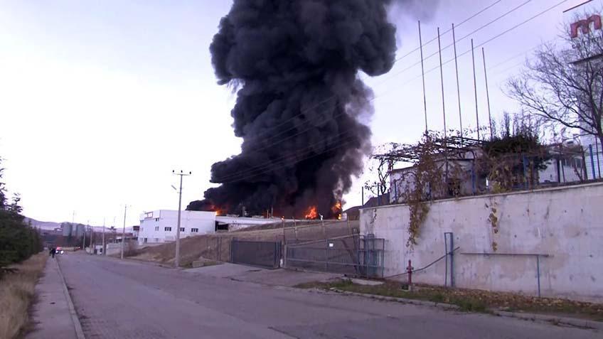 Yer: Kırıkkale Kimya fabrikasında büyük yangın