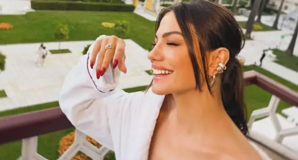 Eşref Rüya’nın Nisan’ı Demet Özdemirden yeni paylaşım Dizinin sevenlerini heyecanlandırdı