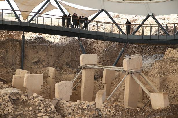 İNSANLIK TARİHİNE KATKISI BÜYÜK