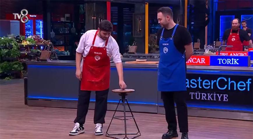 MasterChef Altın Kupa hızlı başladı İlk kaşığı kaptı MasterChef Altın Kupa hızlı başladı İlk kaşığı kaptı