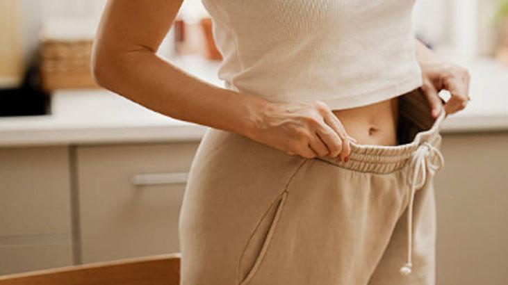 Ne ameliyat ne enjeksiyon... Yıl sonunda 25 kilo verdi Bu iki ürünü tamamen bıraktım