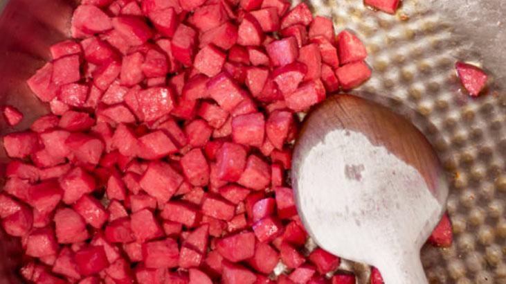 Üstüne para verseler bile bu gıdaları tüketmeyin Damarları tıkayan 8 gıda