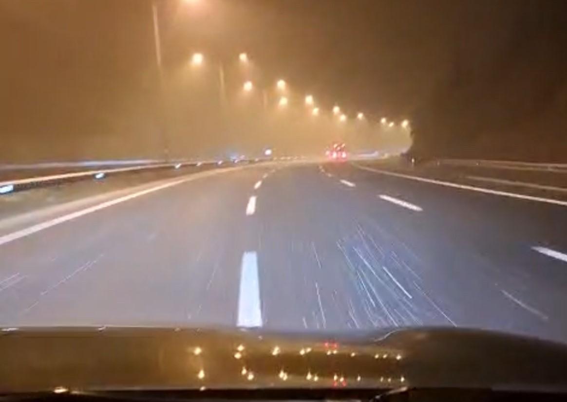 Kar etkisini artıracak Yollar kapandı, tipi ve sis etkisini artırdı: Tam 30 santimetre...