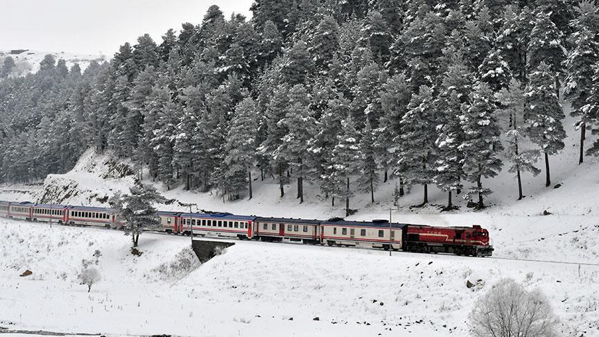 Kar etkisini artıracak Yollar kapandı, tipi ve sis etkisini artırdı: Tam 30 santimetre...