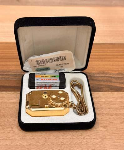 15 yıl önce tamirciye gitti, 25 ülkeye uzandı: Saat görünümlü gizli cihaz