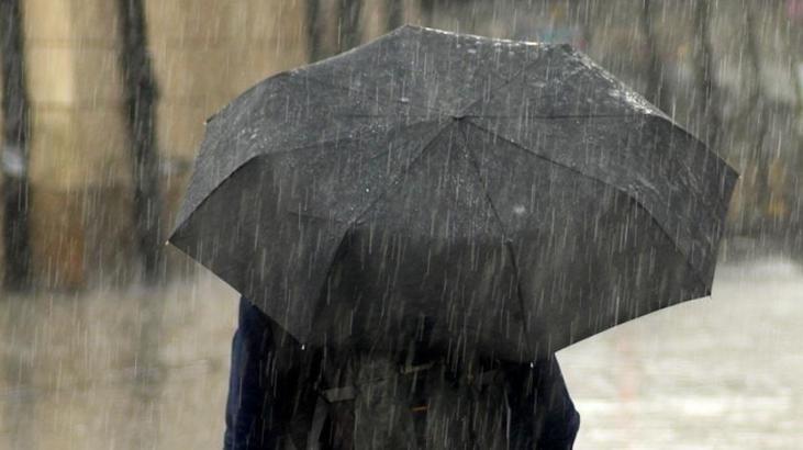 HAVA DURUMU RAPORU | Meteorolojiden kuvvetli yağış ve rüzgar uyarısı İstanbula kar ne zaman yağacak İşte bugün kar yağışı beklenen iller...