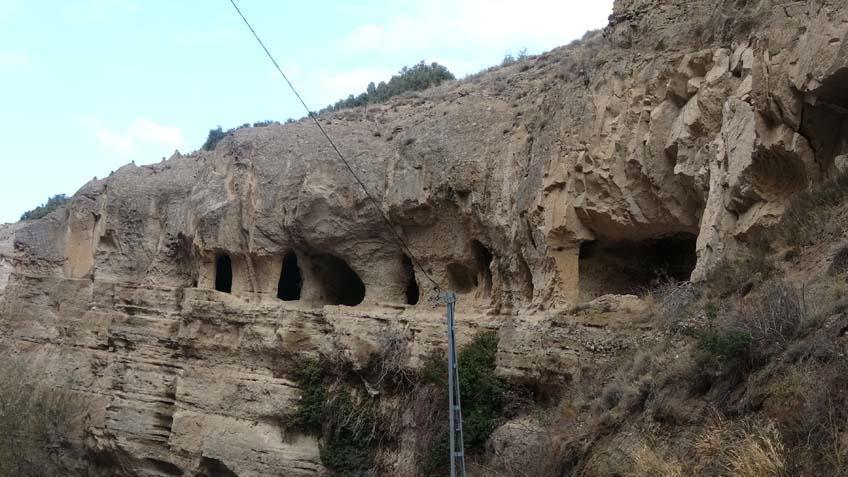 SERENÇAY KANYONU, BATILI BİLİM İNSANLARININ DA DİKKATİNİ ÇEKMİŞTİR