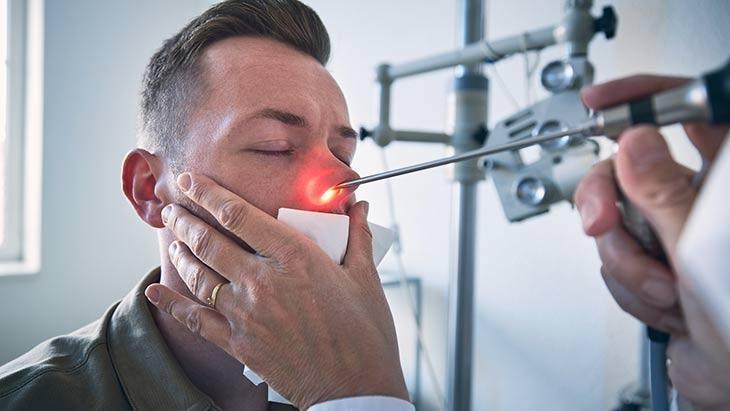 Balon yöntemi sinüzit ameliyatlarında riski en aza indiriyor