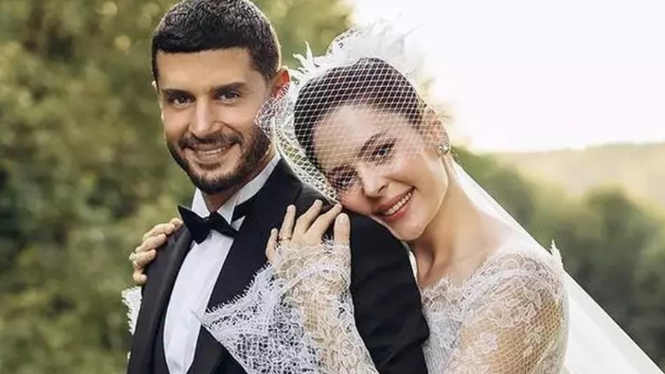 Tatilde aşk tazelediler Ünlü çiftin yeni rotası belli oldu