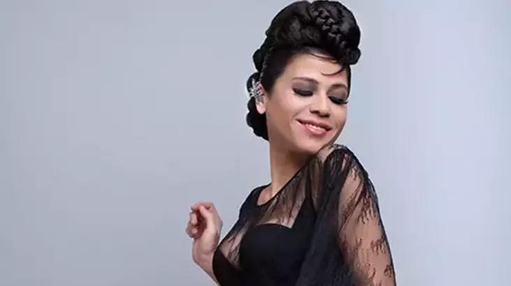 ZORBALARA KARŞI BİRBİRİMİZE SARILIP KUCAKLAŞABİLİRİZ ZORBALARA KARŞI BİRBİRİMİZE SARILIP KUCAKLAŞABİLİRİZ