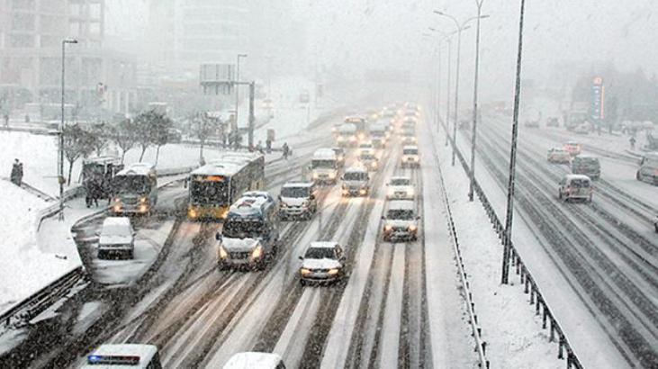 PAZAR GÜNÜ YAĞMUR ŞEKLİNDE YAĞIŞLAR VAR