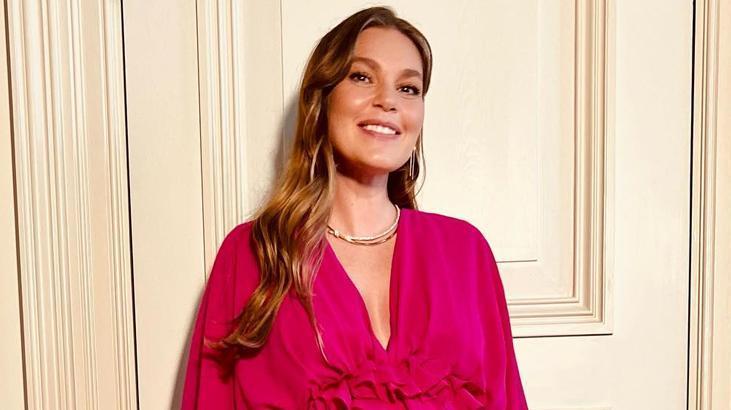 Ünlü çiftin yeni rotası belli oldu Tatilde aşk tazelediler Ünlü çiftin yeni rotası belli oldu Tatilde aşk tazelediler