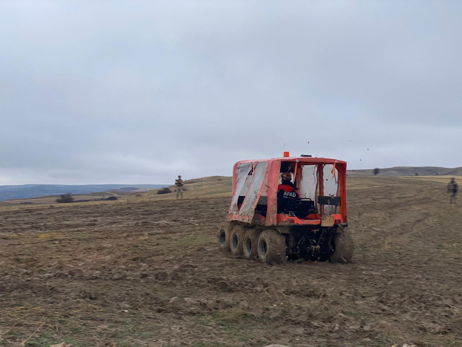 Ankarada Libya heyetini taşıyan uçağın enkazına ulaşıldı Ankarada Libya heyetini taşıyan uçağın enkazına ulaşıldı