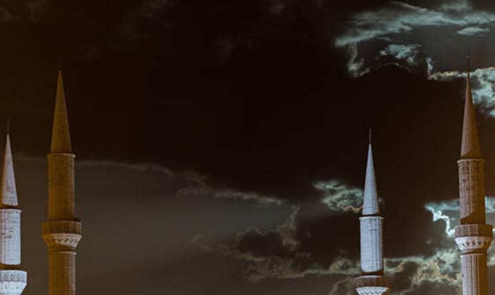 YATSI EZANI SAAT KAÇTA 25 ARALIK 2025