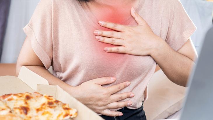 ‘Reflü şikayetleri mide fıtığının habercisi olabilir’ ‘Reflü şikayetleri mide fıtığının habercisi olabilir’
