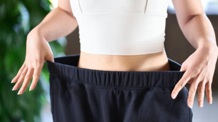 Bir yılda 82 kilo verdi, bambaşka görünüyor: Zayıflama sürecinin görünmeyen yüzü Bir yılda 82 kilo verdi, bambaşka görünüyor: Zayıflama sürecinin görünmeyen yüzü