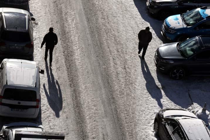 Tam 3 gün sürdü Kar 1 metreyi aştı: Bir kent yok oldu