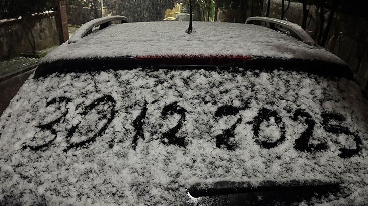 İstanbulda kar yağışı etkili oldu