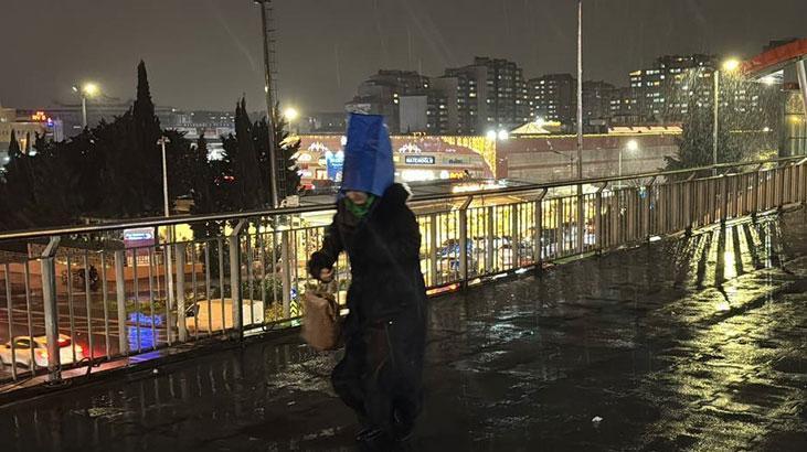 İstanbulda kar yağışı etkili oldu