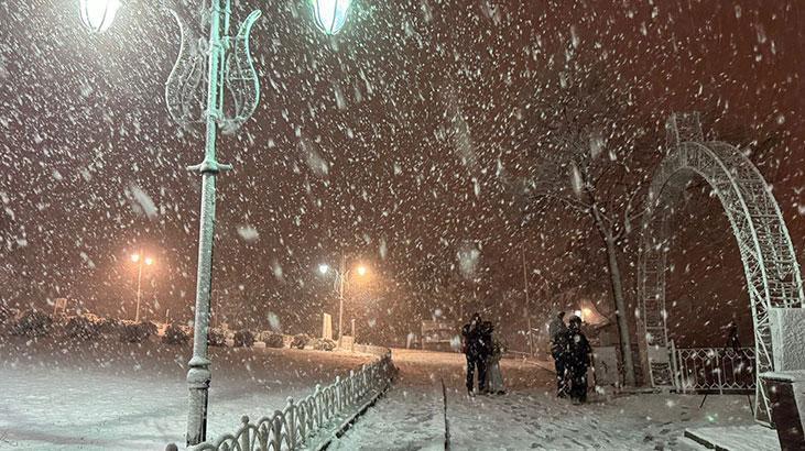 İstanbulda kar yağışı etkili oldu