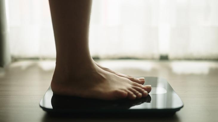 Diyet yok, yasak yok Akşam yemeği saatini değiştir, 3 ayda 6 kilo gitsin Diyet yok, yasak yok Akşam yemeği saatini değiştir, 3 ayda 6 kilo gitsin