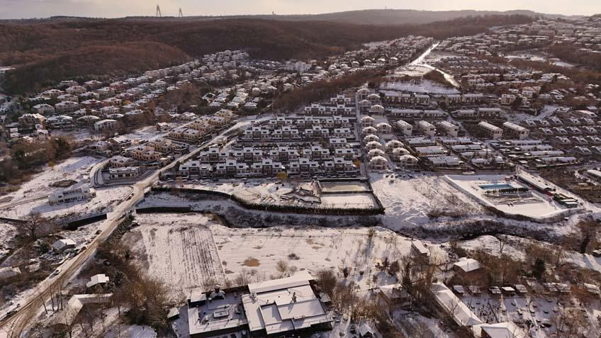 İstanbulda yeni yıla beyaz başlangıç İlk kar manzaraları geldi