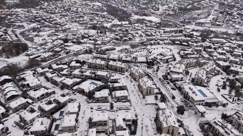 İstanbulda yeni yıla beyaz başlangıç İlk kar manzaraları geldi