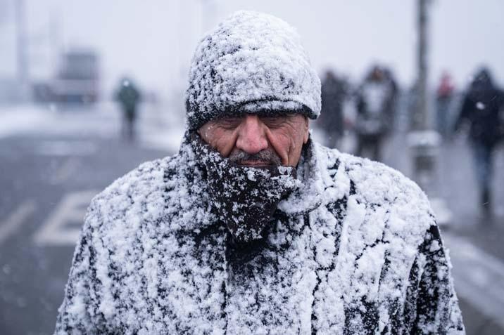 İstanbulda yeni yıla beyaz başlangıç İlk kar manzaraları geldi