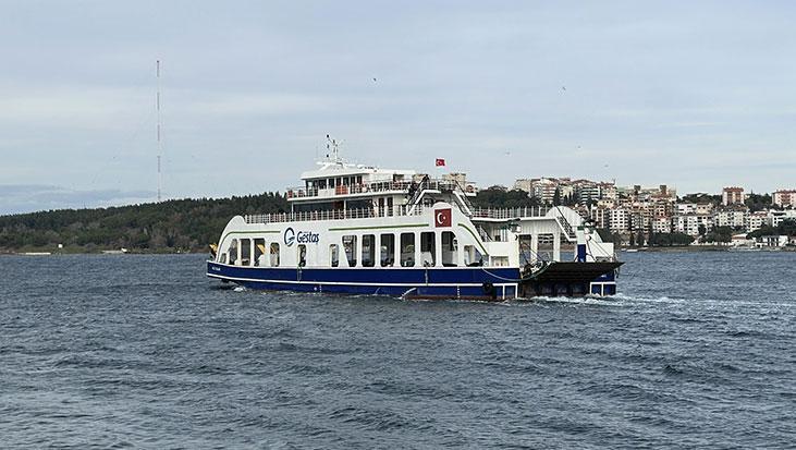 Olumsuz hava şartları nedeniyle Bozcaada ve Gökçeada feribot seferleri iptal edildi