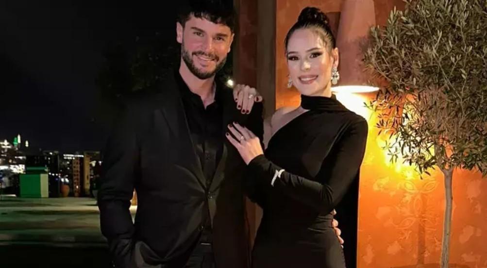 Berk Oktay ve kızı Mira Milenanın kar sevinci