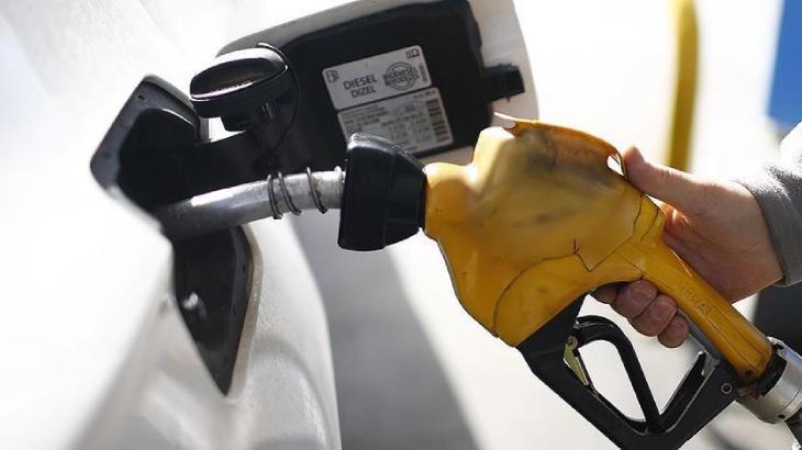 MOTORİNE İNDİRİM BEKLENİYOR