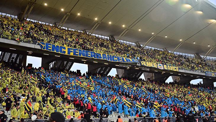 Süper Kupa finali Galatasaray-Fenerbahçe maçından fotoğraflar