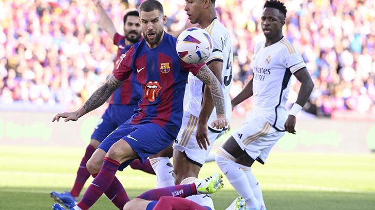 ARDA GÜLER İLK 11DE Mİ