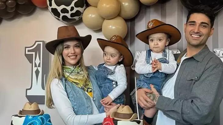 Emir ve Ayelin keyfi yerinde Amerika tatilinden peş peşe paylaştı Emir ve Ayelin keyfi yerinde Amerika tatilinden peş peşe paylaştı