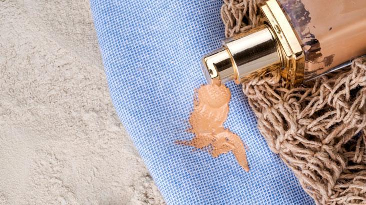 Montun yakası fondöten oluyor, lekesi çıkmıyor İçine bu spreyden sıkın: Koruyucu taktik