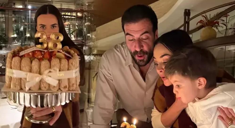 Hande Soral ve İsmail Demirci çiftinden mutlu aile pozu