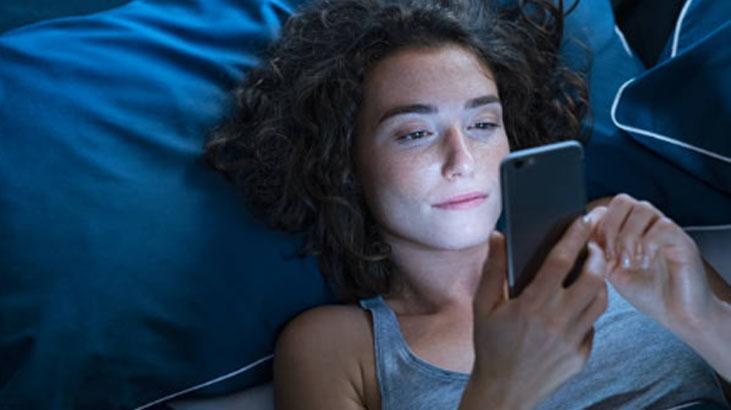 Telefonu kapatan mışıl mışıl uyuyor Tek tıklamayla bataryaya avantaj sağlayacak