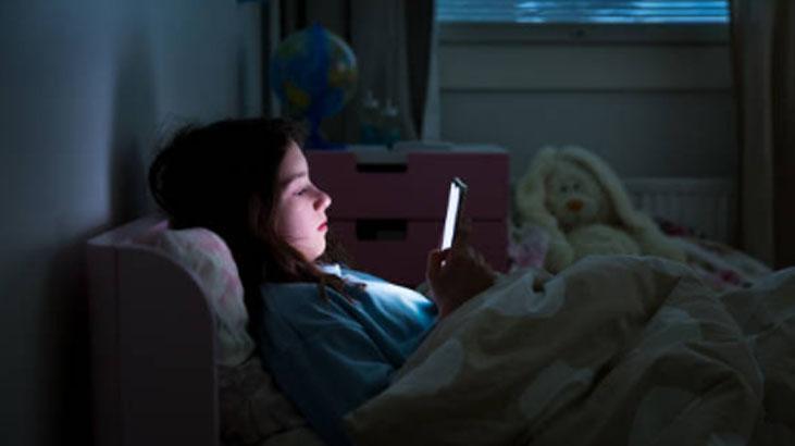 Telefonu kapatan mışıl mışıl uyuyor Tek tıklamayla bataryaya avantaj sağlayacak