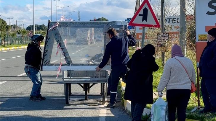 Kızı için tahta ve brandayla yaptı Belediyeye ilham oldu